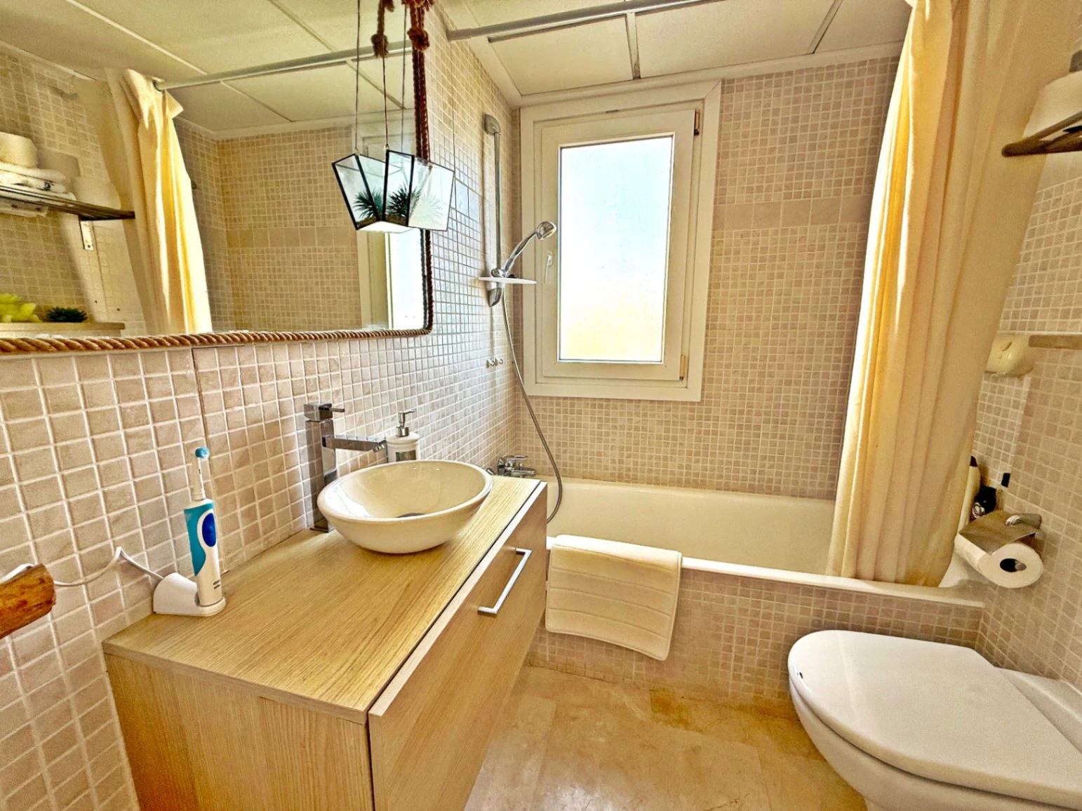 Exclusivo apartamento en venta en primera linea de mar en Las Marinas de Denia