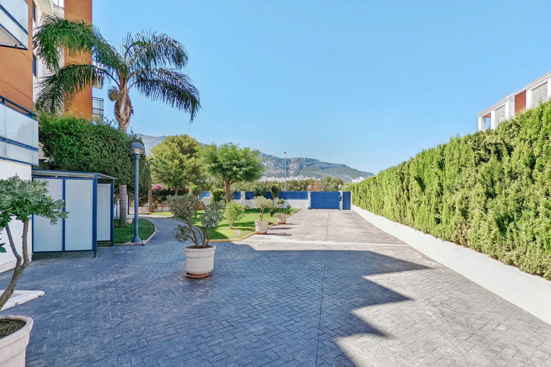 Atico duplex a estrenar en venta en Denia con vistas al mar