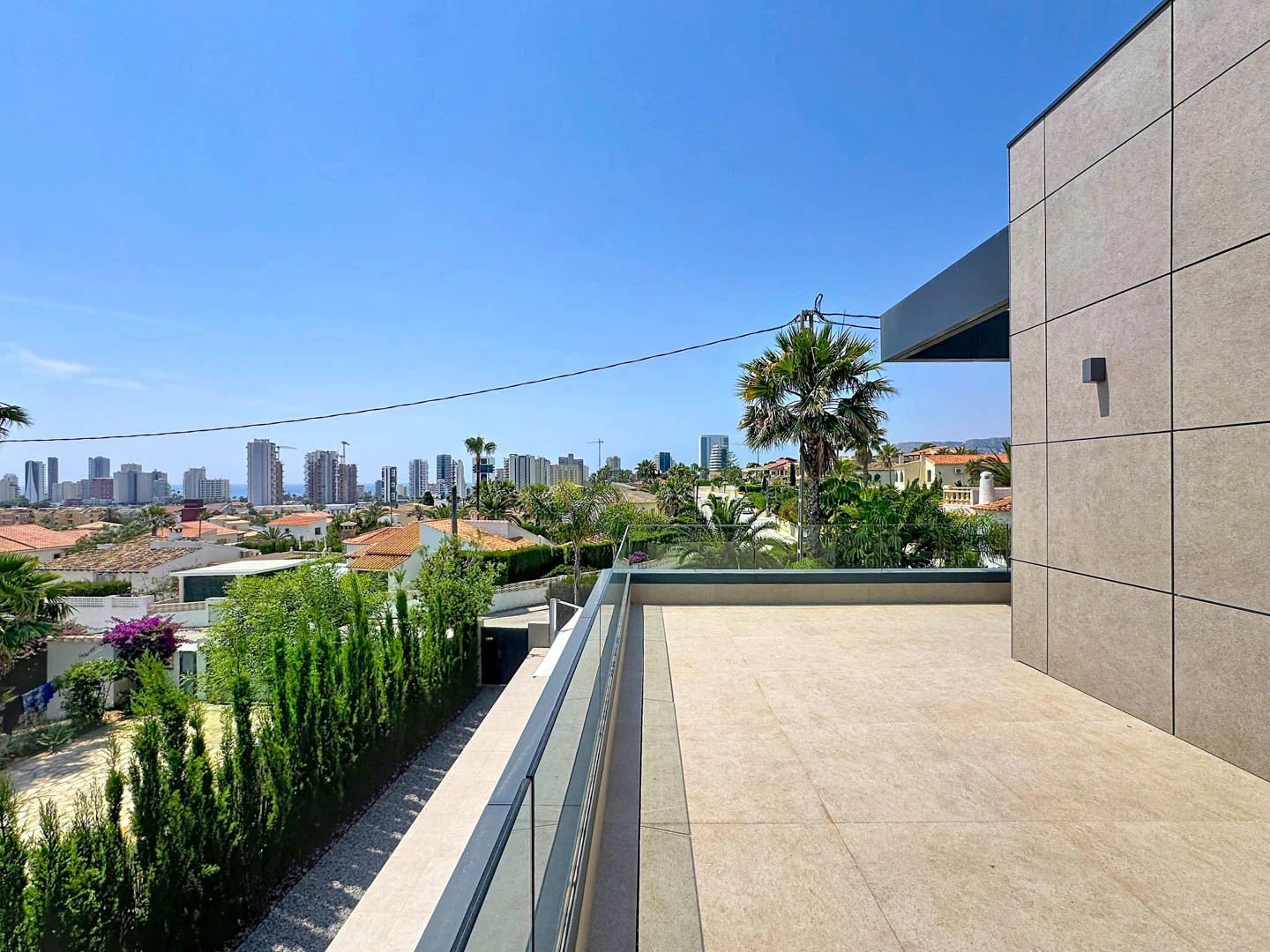 Exclusiva Villa de Diseño con Vistas Panorámicas al Mar en Calpe