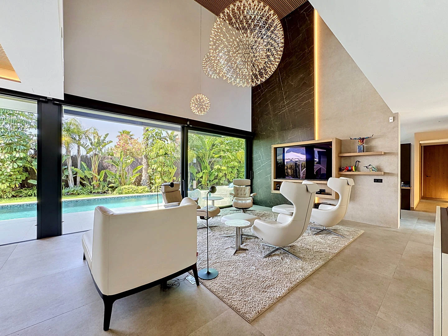 Exclusiva Villa de Diseño con Vistas Panorámicas al Mar en Calpe