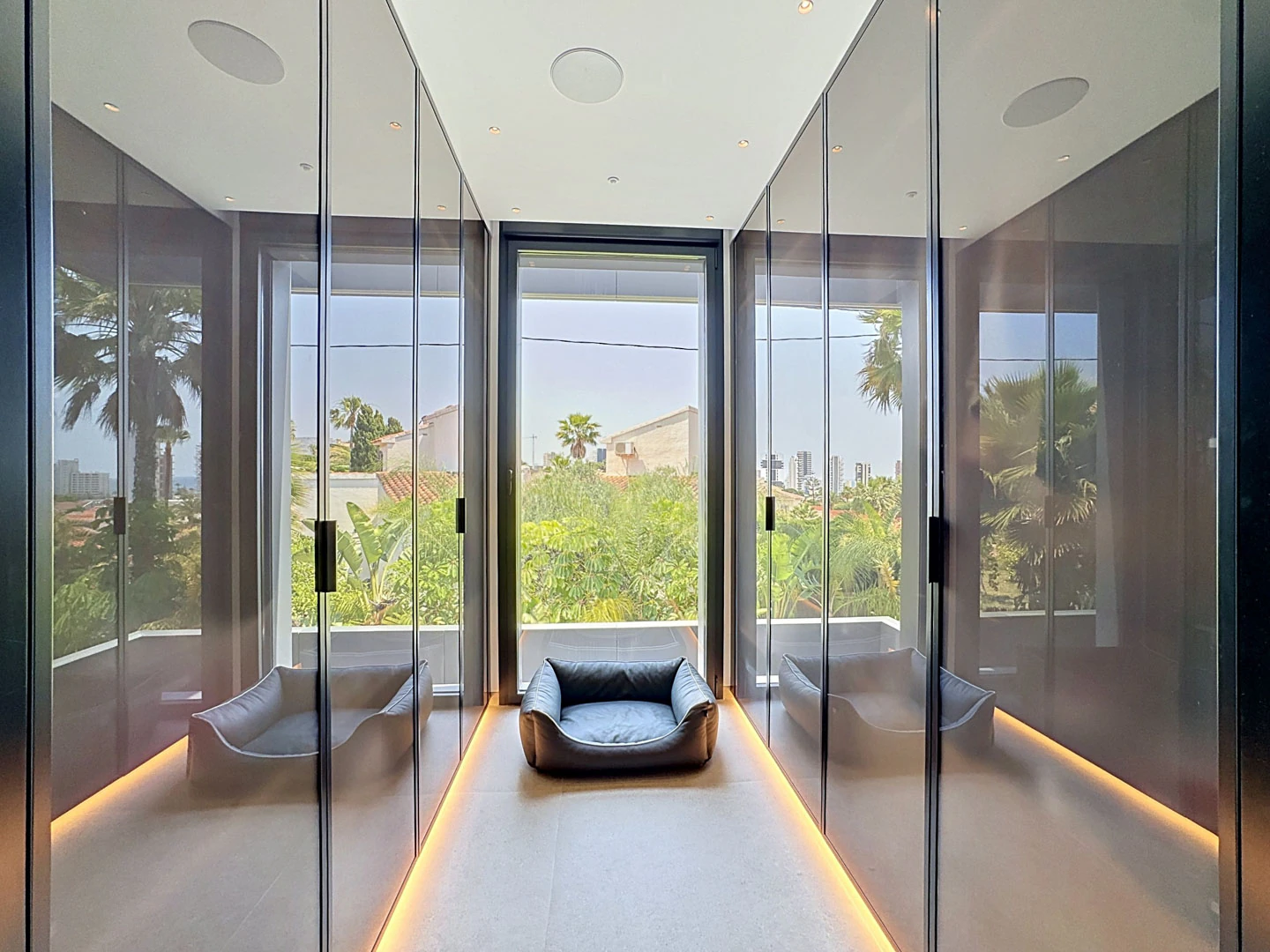 Exclusiva Villa de Diseño con Vistas Panorámicas al Mar en Calpe