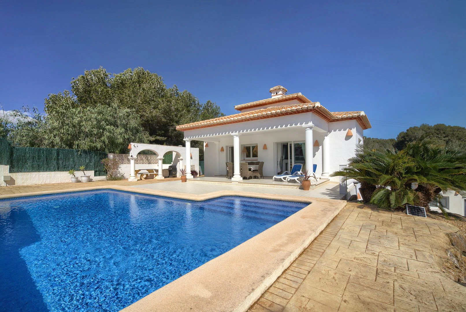 AR56773 - Villa zu verkaufen in Las Laderas, Jávea