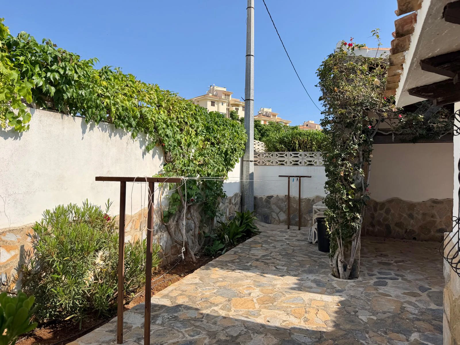 Incantevole chalet in stile tradizionale in vendita in prima linea di spiaggia a Denia