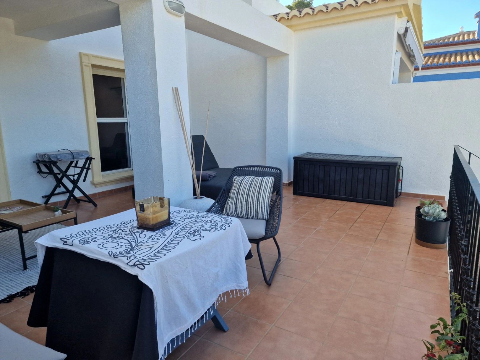 BONITO BUNGALOW CON VISTAS A LA MONTAÑA