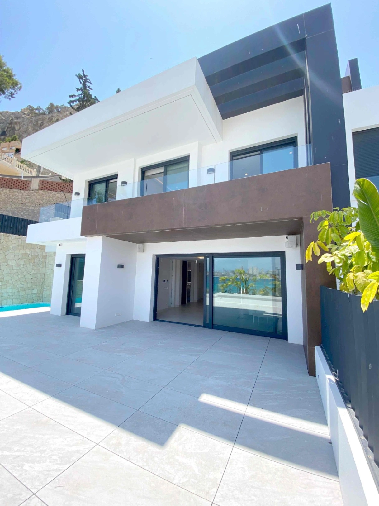 DUPLEX EN PRIMERA LINEA EN BENIDORM