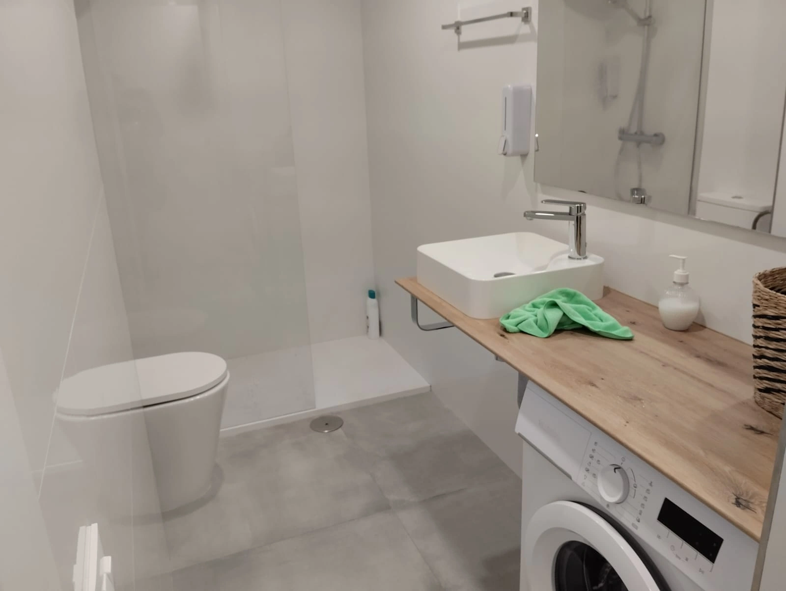 ESPECIAL INVERSIONISTA , 3 APARTAMENTOS DE 1 DORMITORIO