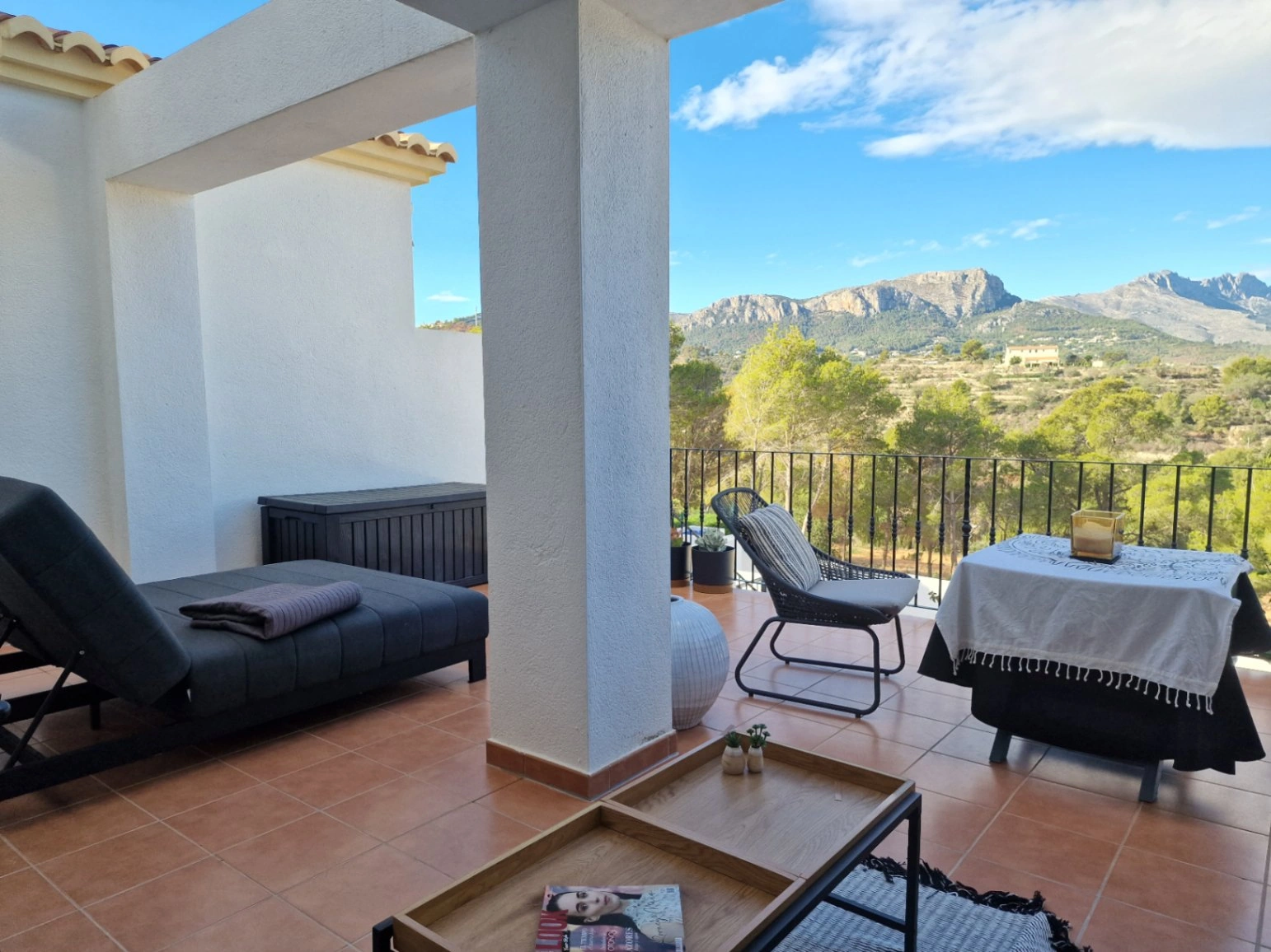 BONITO BUNGALOW CON VISTAS A LA MONTAÑA