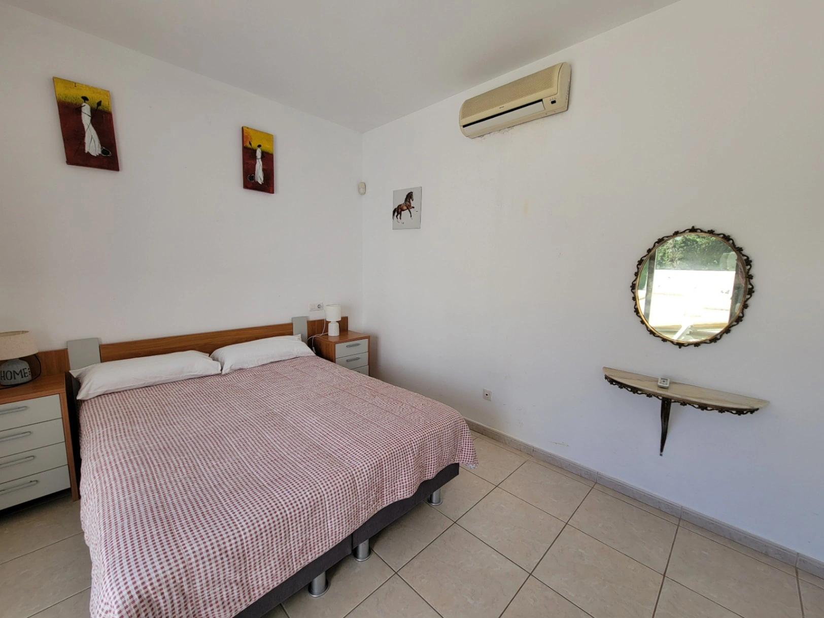 BONITO CHALET ESTILO IBICENCO EN MORAIRA