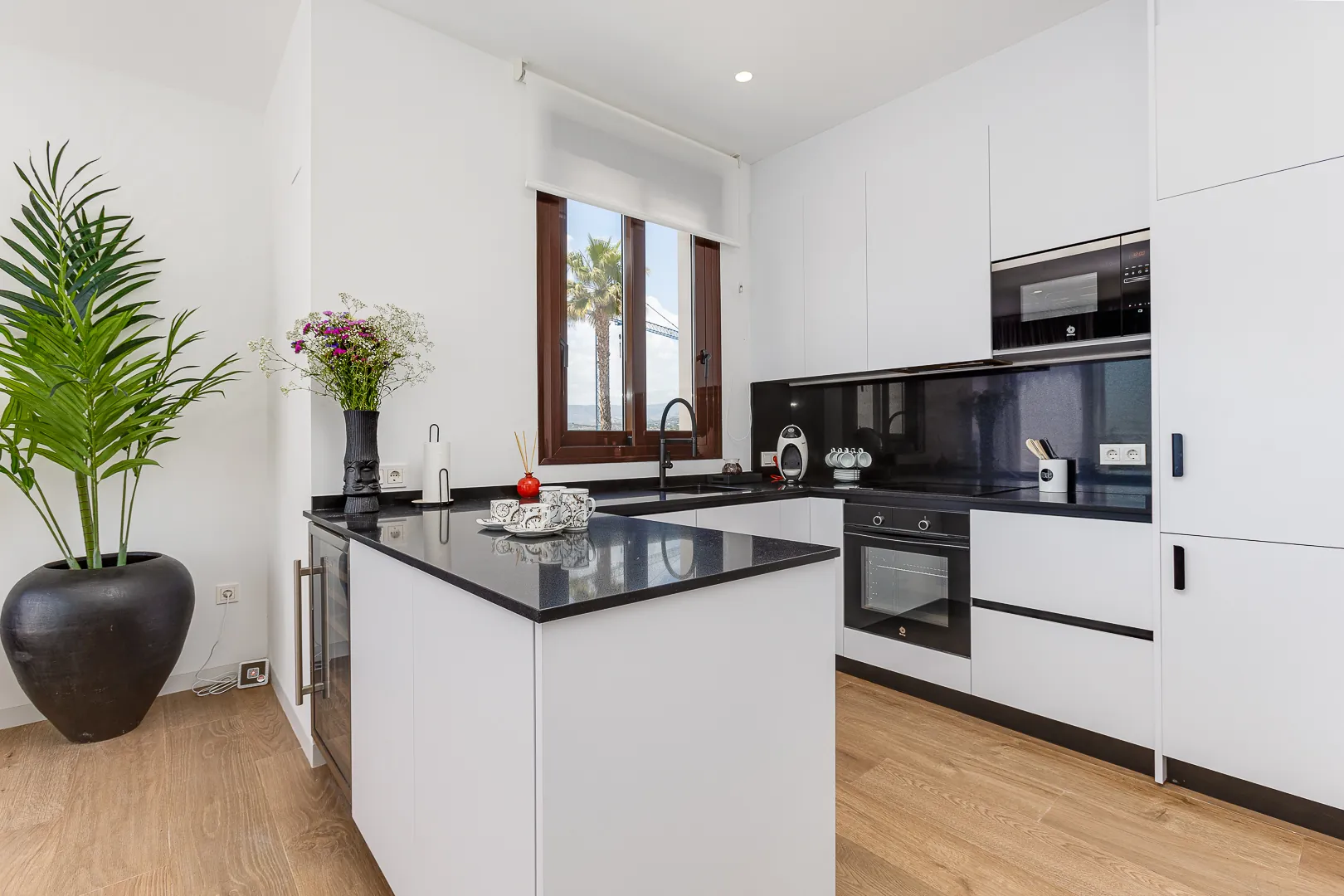 SMUK MODERNE URBANISERING I FINESTRAT