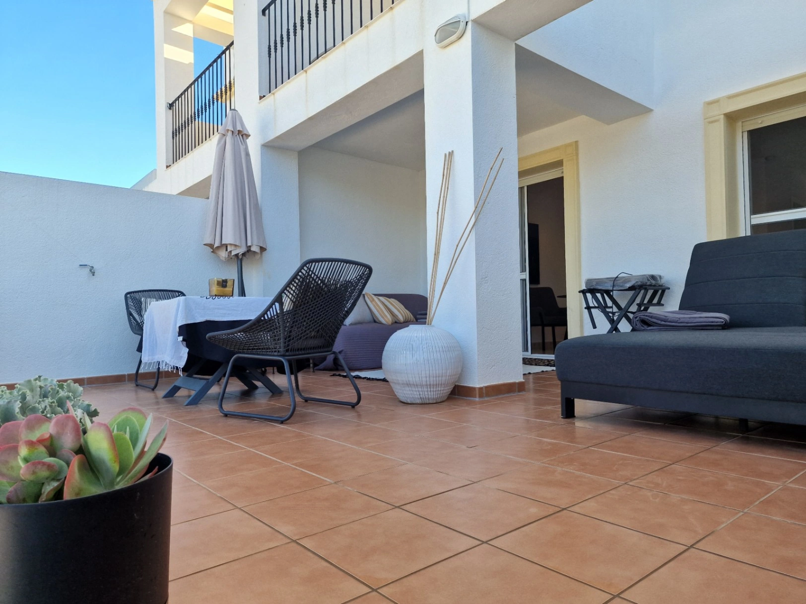BONITO BUNGALOW CON VISTAS A LA MONTAÑA