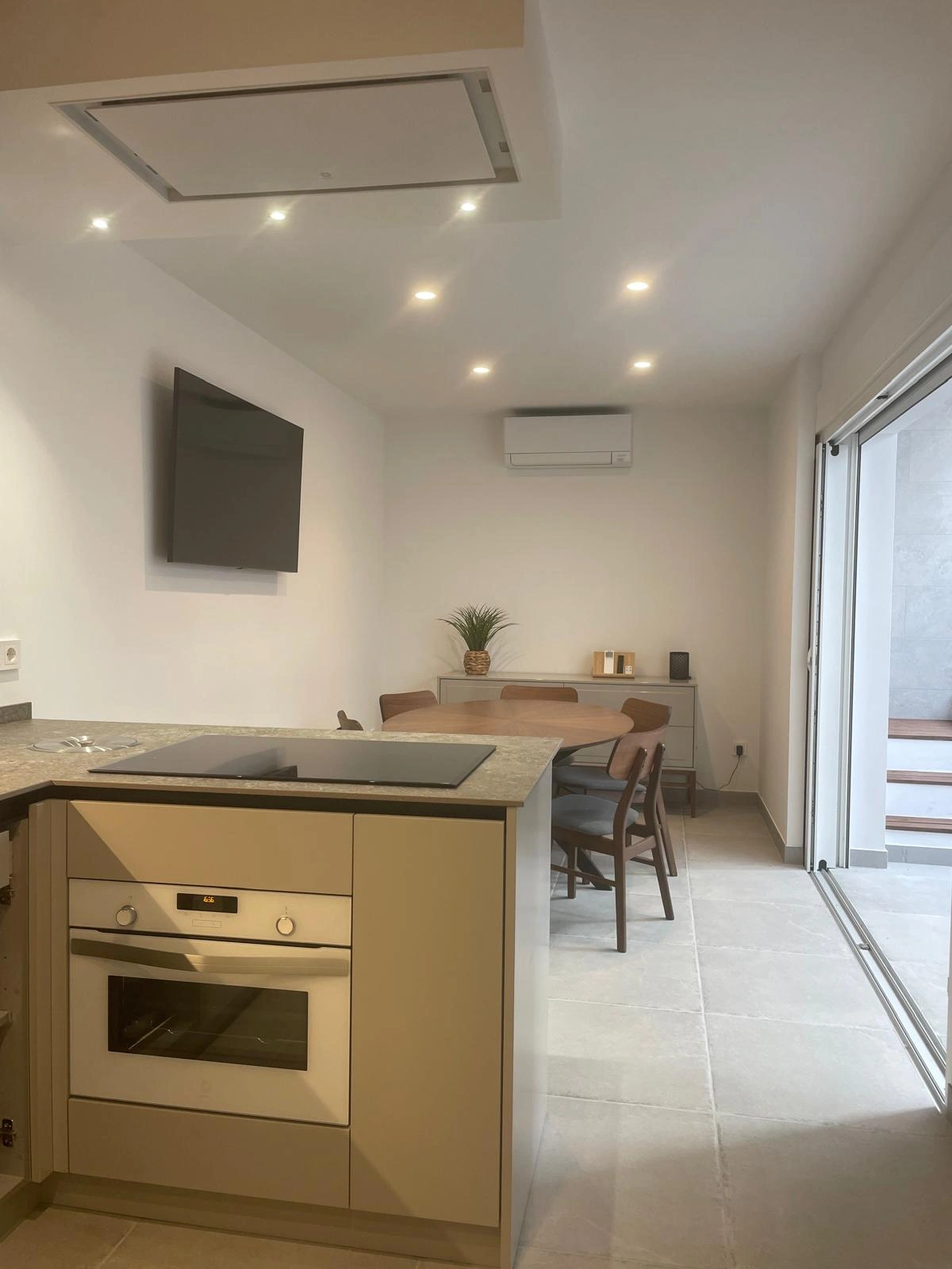 APARTAMENTO SITUADO A 150 MTRS DE LA PLAYA