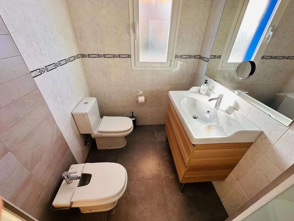 Villa de 6 dormitorios muy cerca del mar