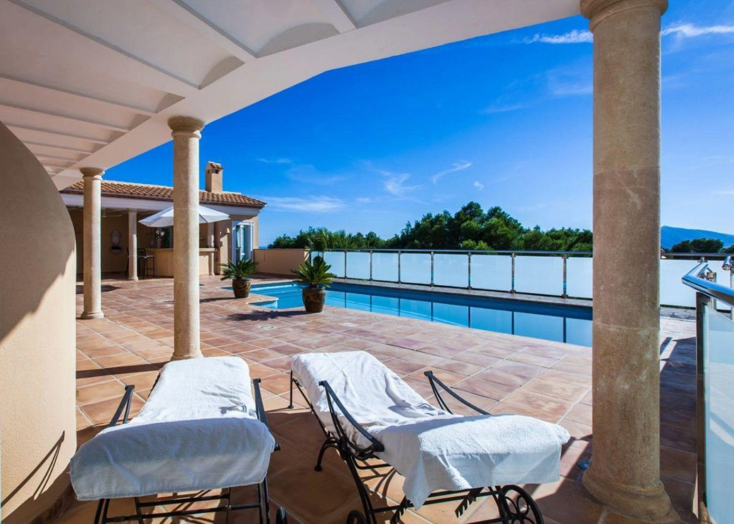 Lujosa villa con acceso privado al campo de golf.