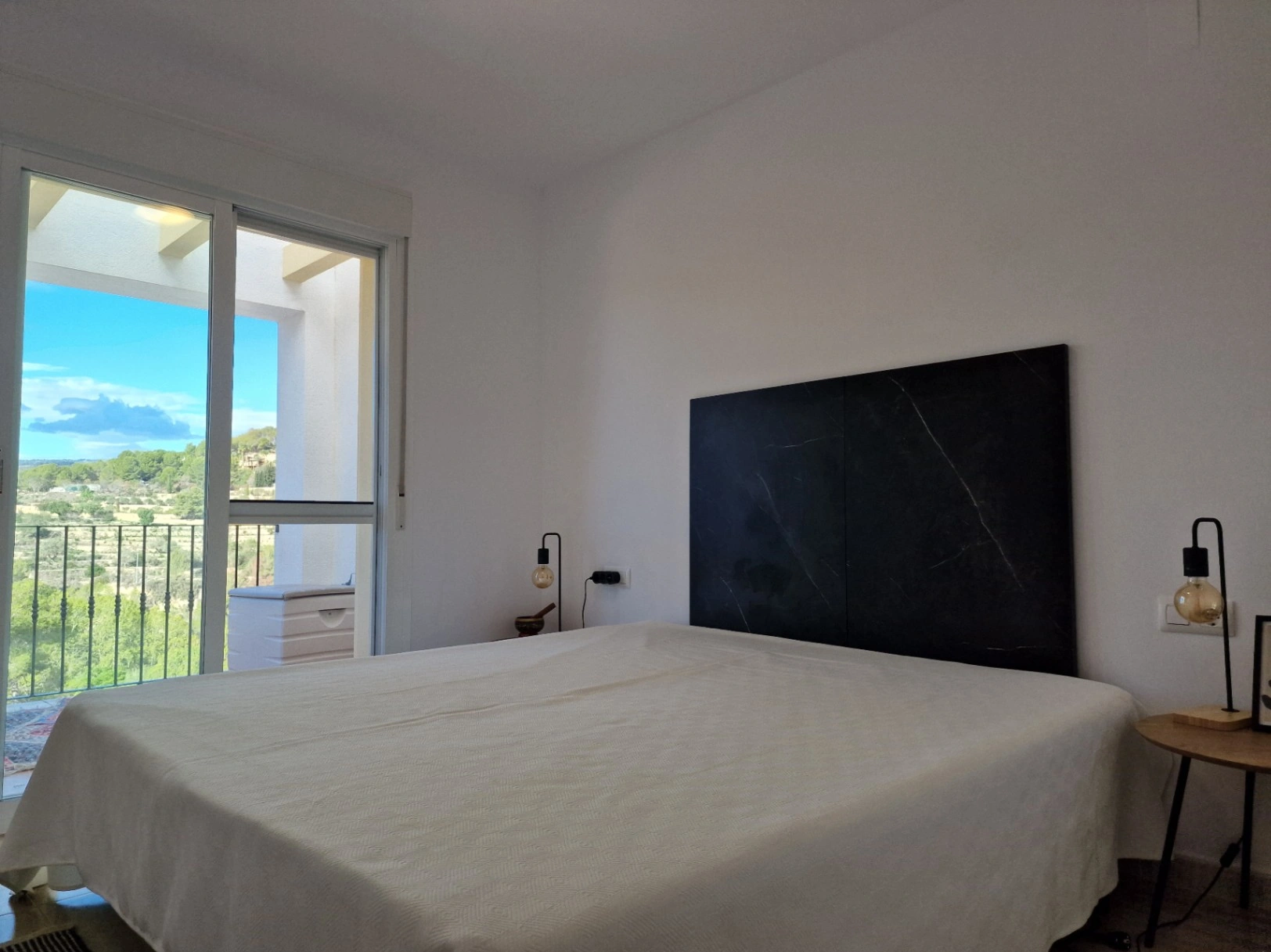 BONITO BUNGALOW CON VISTAS A LA MONTAÑA