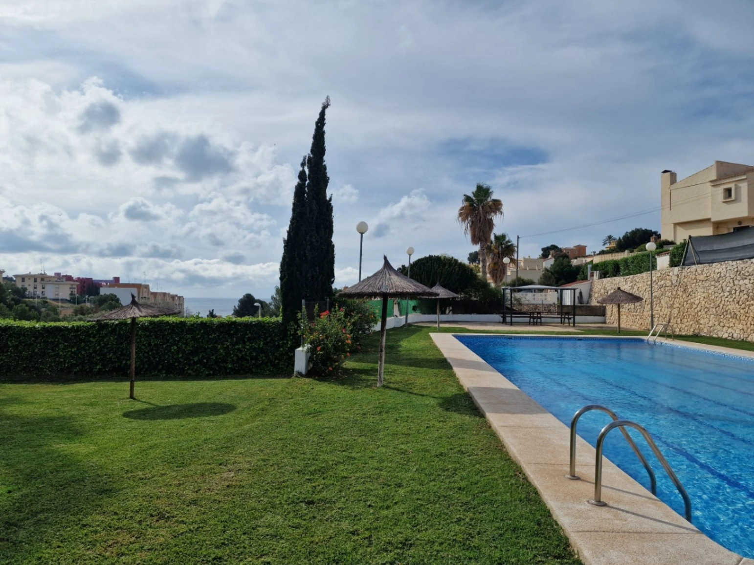 APPARTEMENT PROCHE DE TOUS LES SERVICES