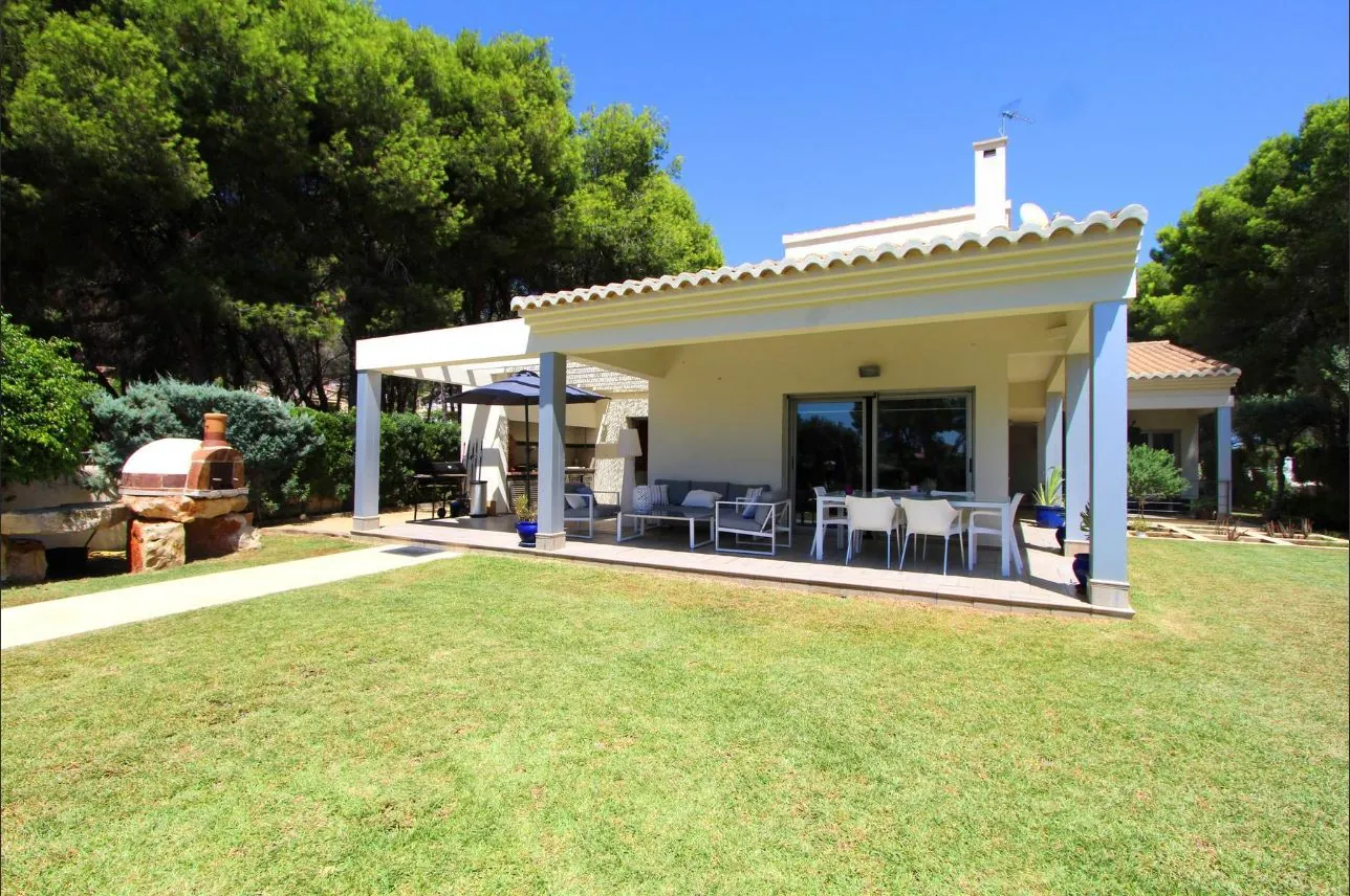 VILLA EN MORAIRA A 400 MTRS DE LA PLAYA