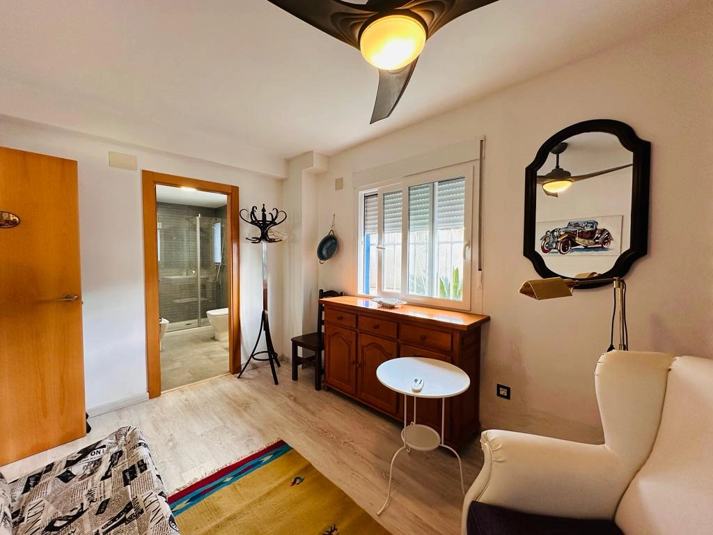 Villa de 6 dormitorios muy cerca del mar