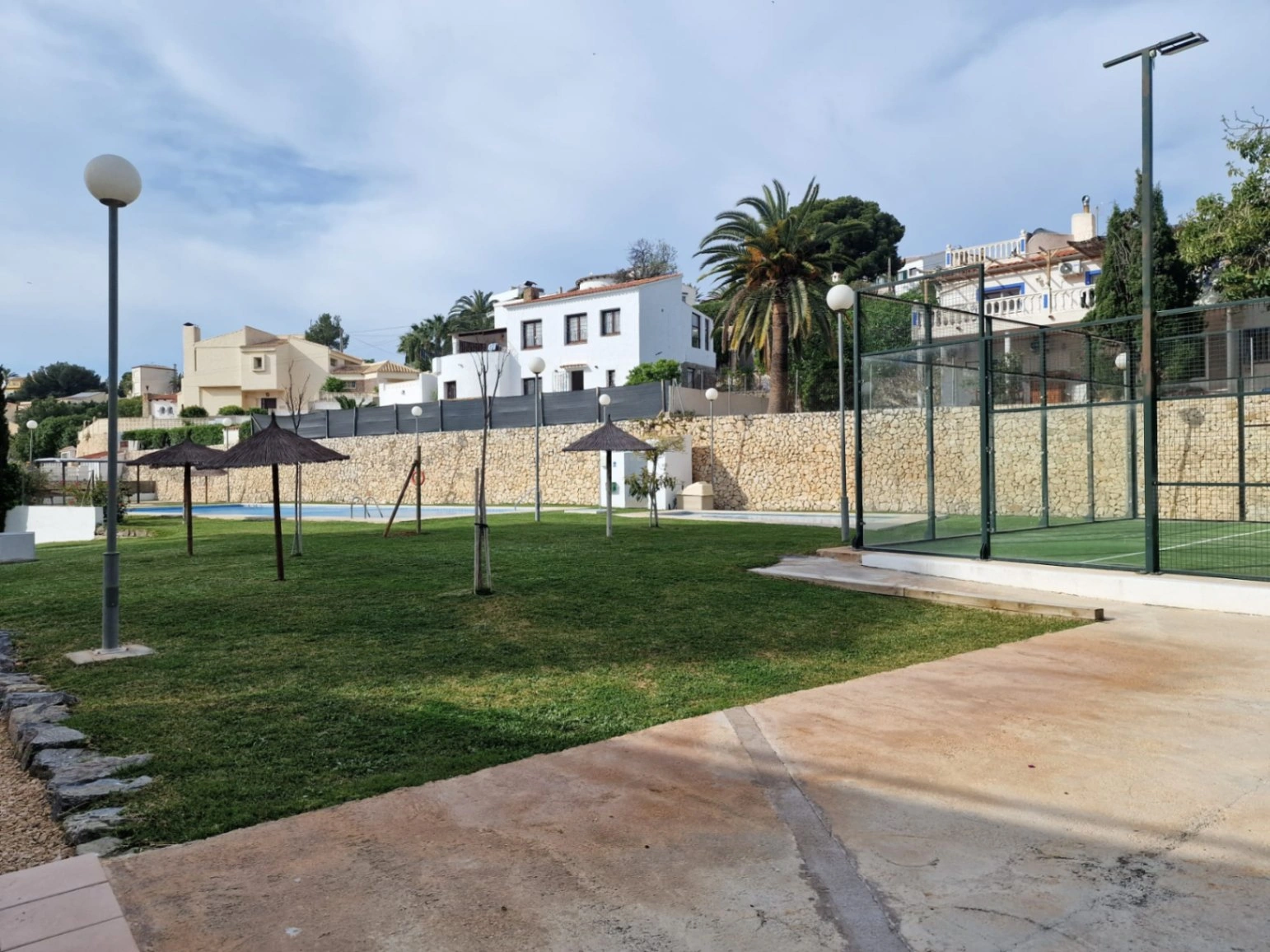 APPARTEMENT PROCHE DE TOUS LES SERVICES