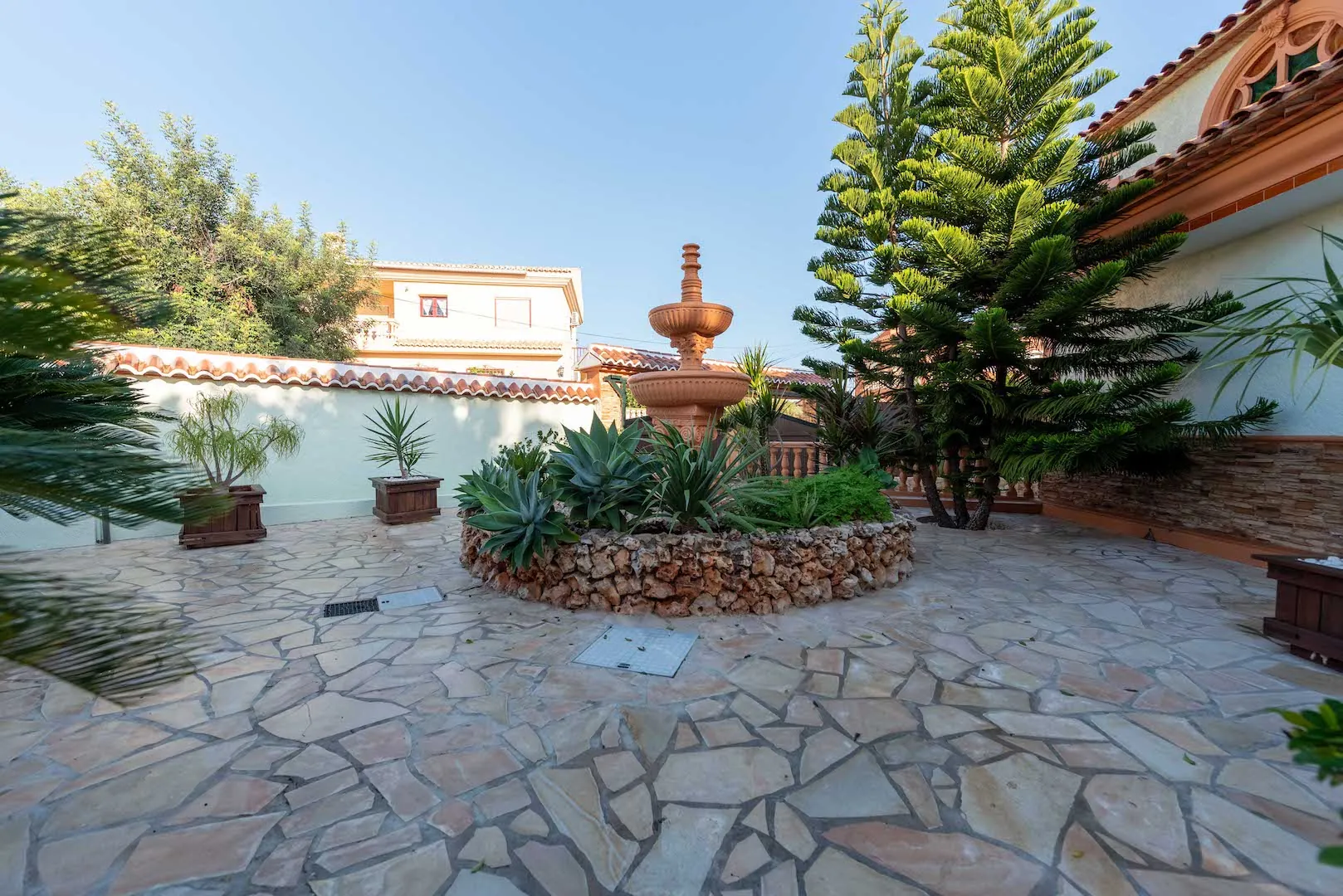 PRECIOSA VILLA ANDANDO A CALPE CERCA DE TODOS LOS SERVICIOS