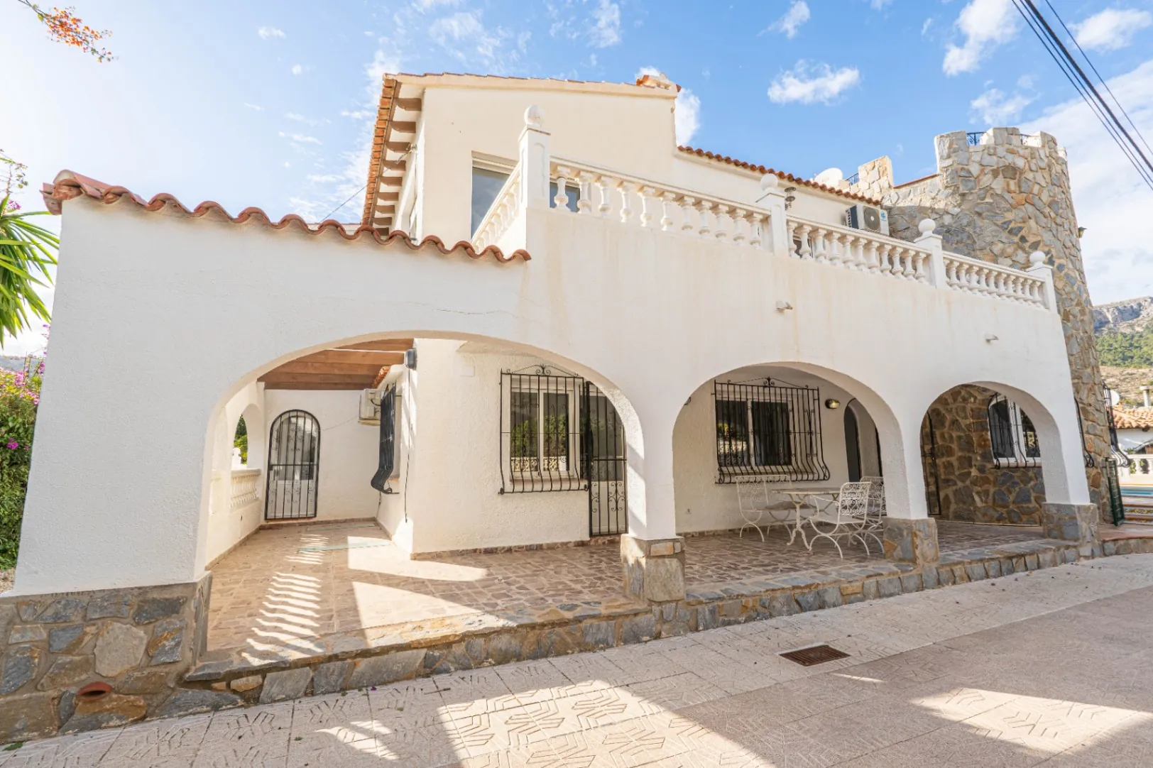 VILLA CERCA DEL PUERTO BLANCO