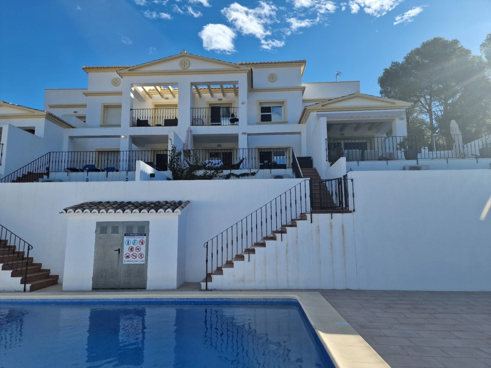 BONITO BUNGALOW CON VISTAS A LA MONTAÑA