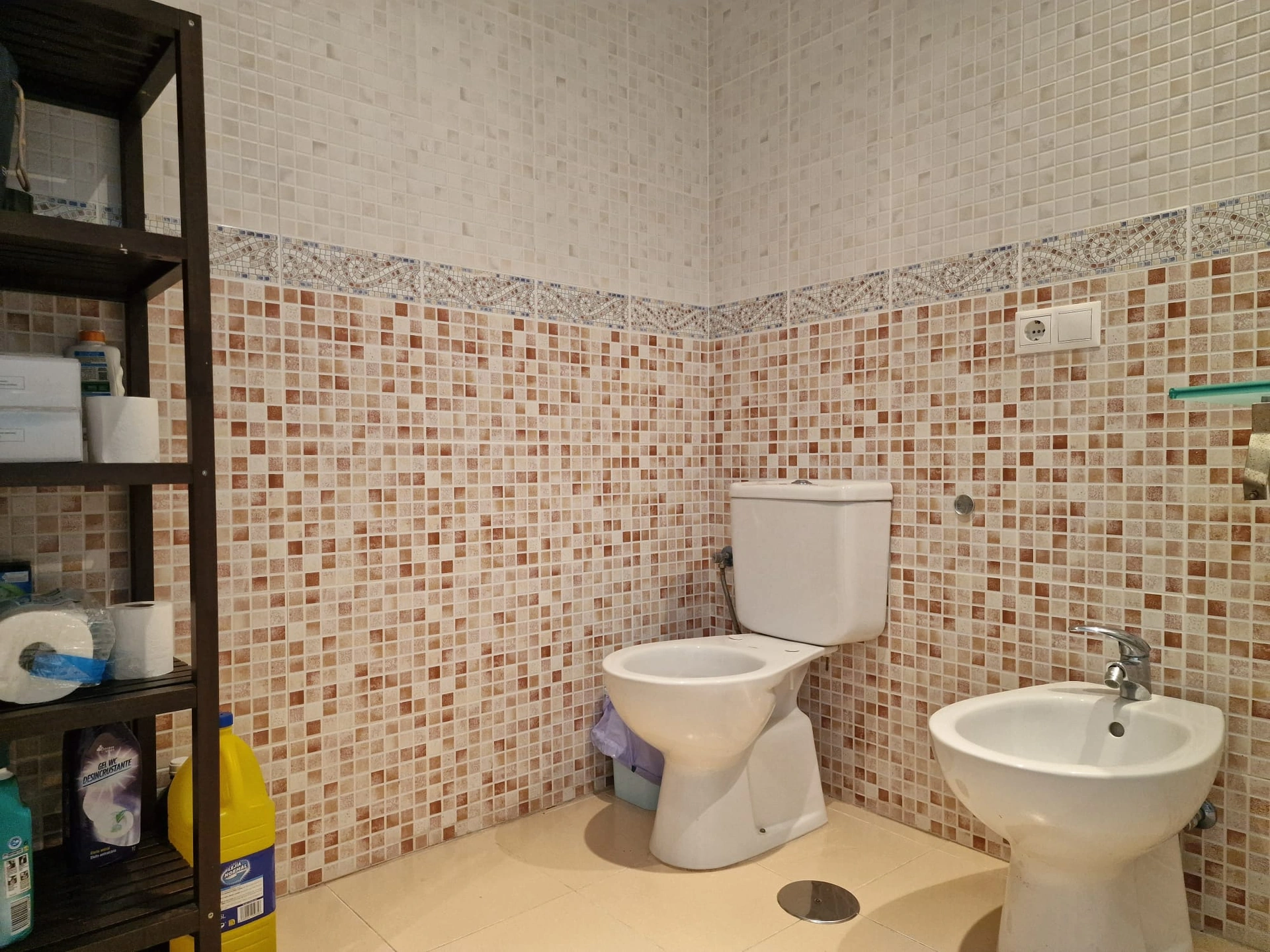 APPARTEMENT PROCHE DE TOUS LES SERVICES