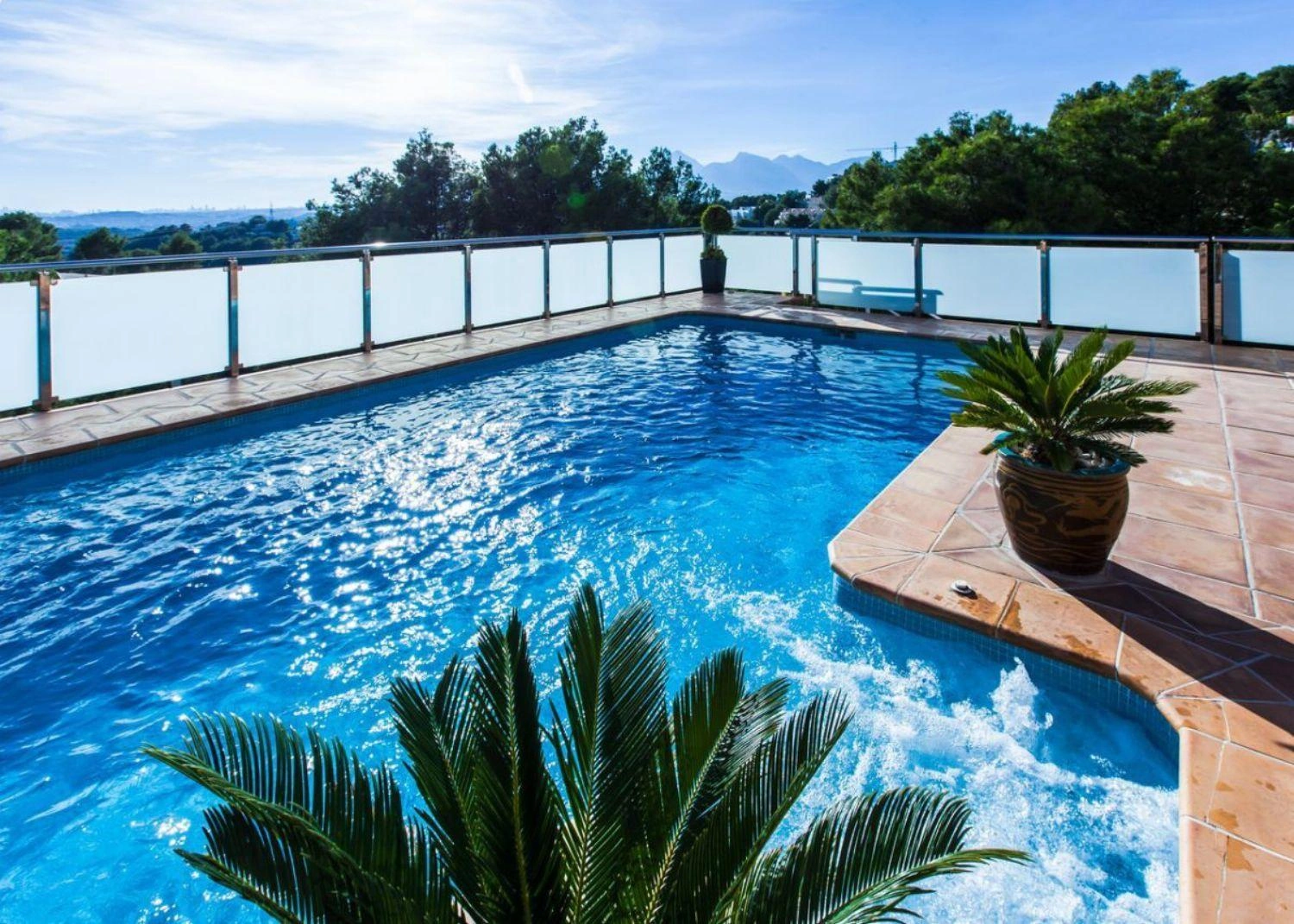 Lujosa villa con acceso privado al campo de golf.