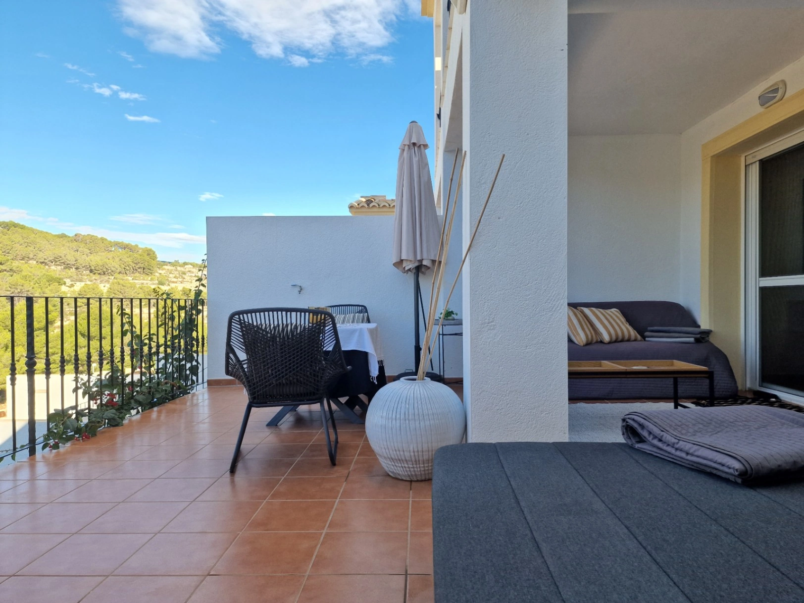 BONITO BUNGALOW CON VISTAS A LA MONTAÑA