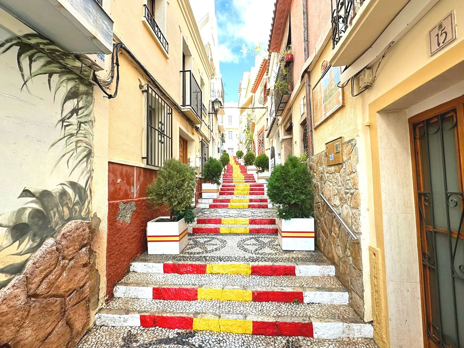IC123T42Z - ¡Oportunidad! Hostal en el corazón histórico de Calpe