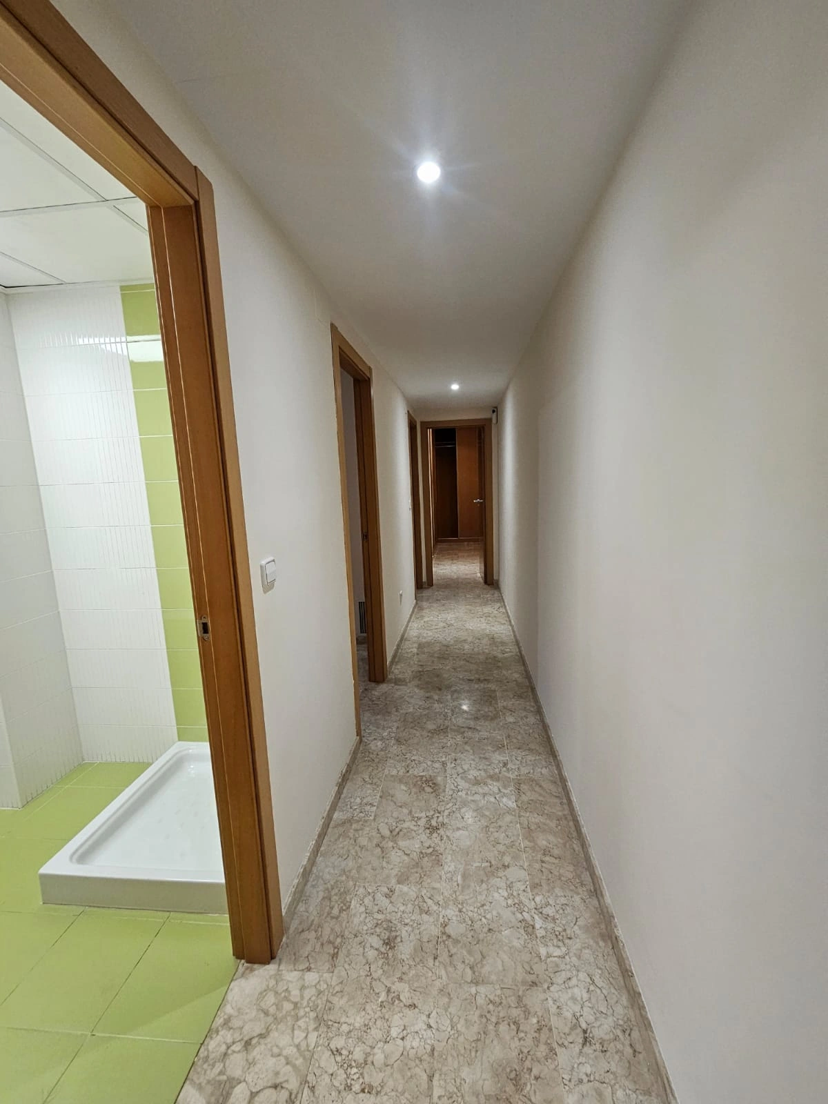 AMPLIO APARTAMENTO  SITUADO EN CALPE