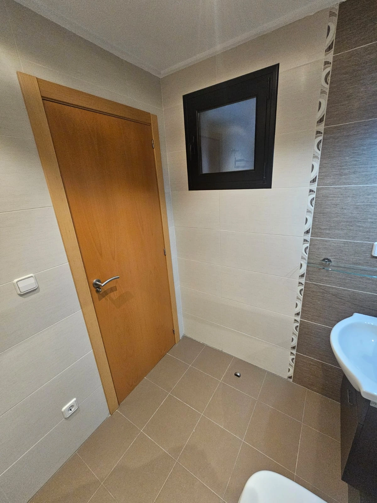 AMPLIO APARTAMENTO  SITUADO EN CALPE