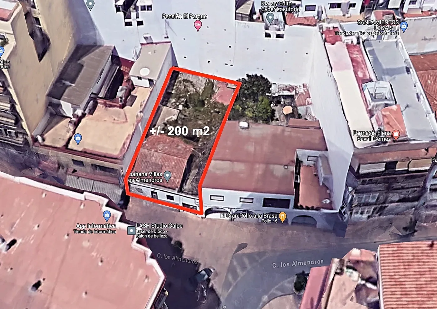 Solar para construcción de Pequeño edificio en pleno centro.