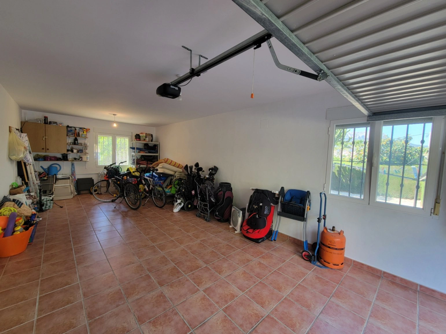 VILLA UBICADA EN MUY BUENA ZONA