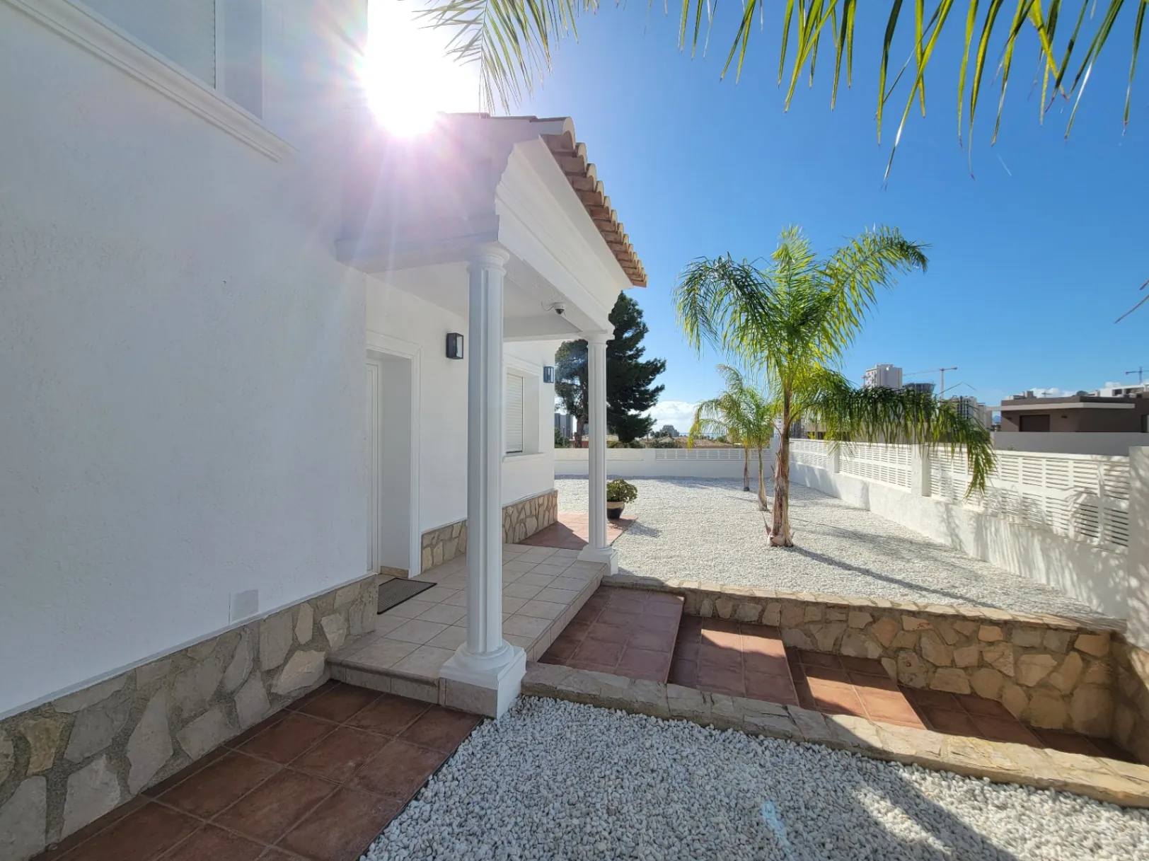VILLA TRÈS JOLIE ET RÉNOVÉE PRÈS DE CALPE