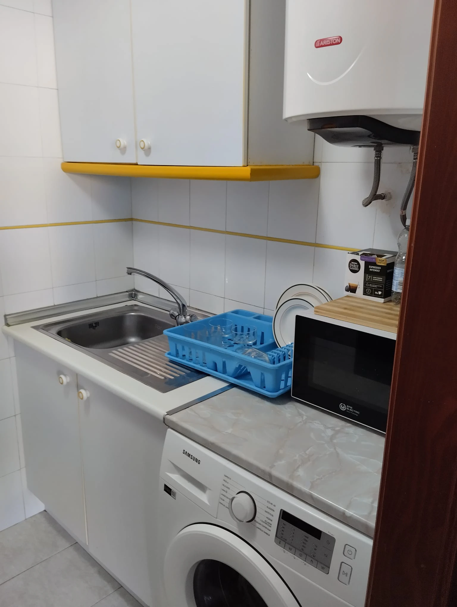 КВАРТИРА С ПРИЯТНЫМИ ОБЩИМИ ЗОНАМИ РЯДОМ С ПЛЯЖЕМ