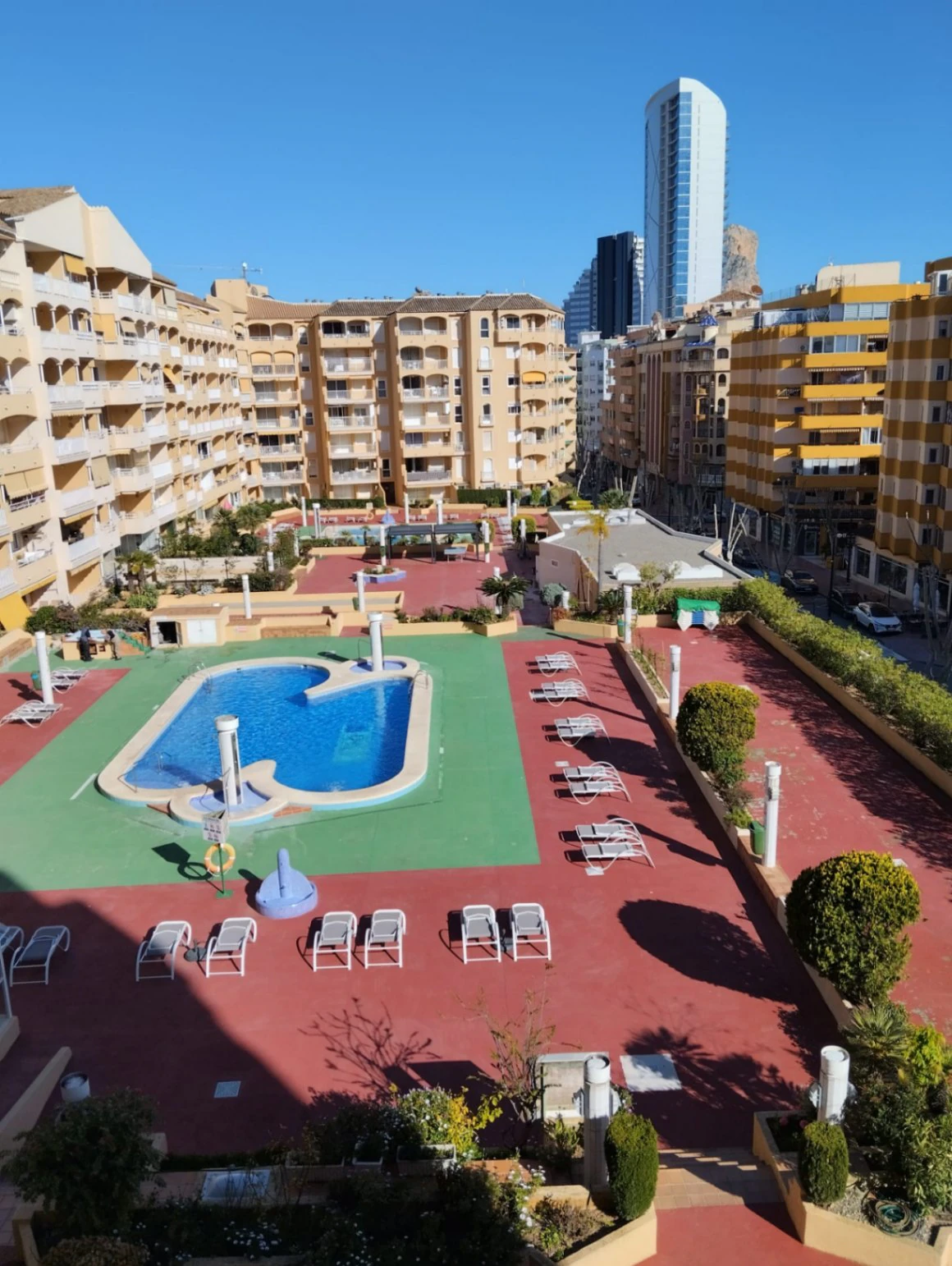 11969 - APARTAMENTO CON BONITAS ZONAS COMUNES CERCA DE LA PLAYA