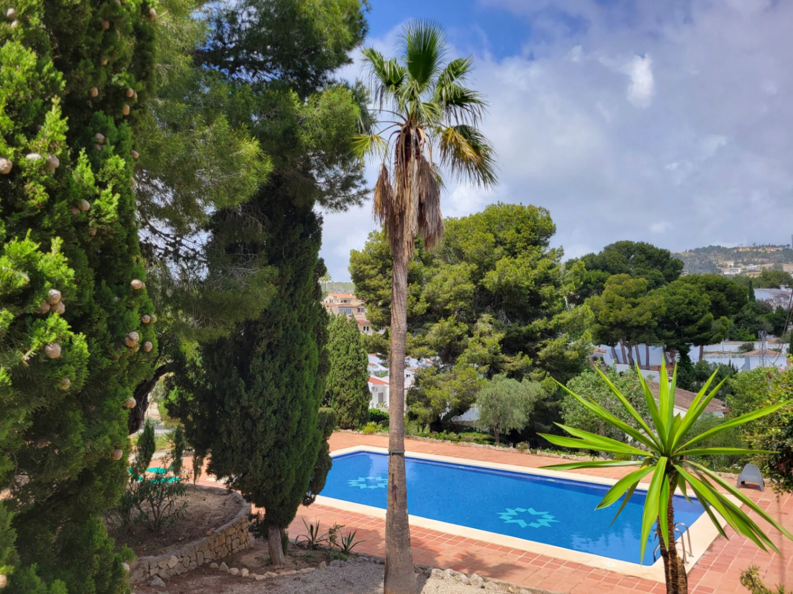 BONITO BUNGALOW SITUADO ENTRE CALPE Y BENISSA