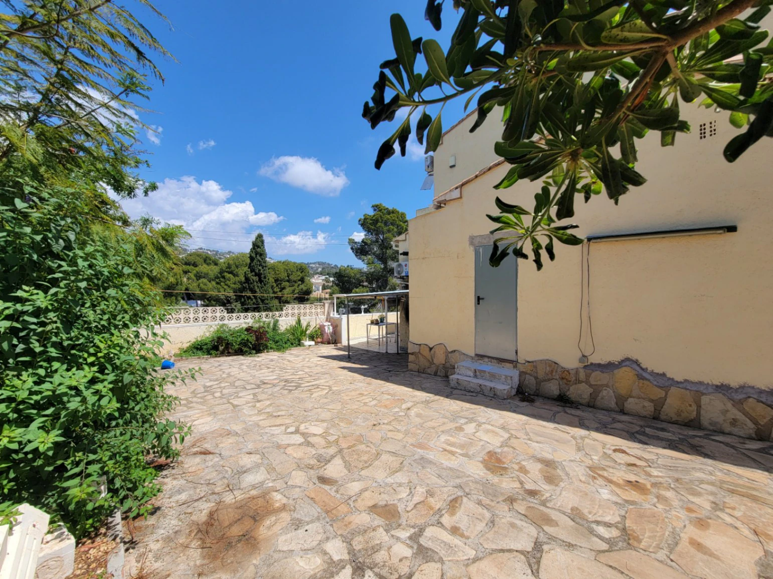 BONITO BUNGALOW SITUADO ENTRE CALPE Y BENISSA