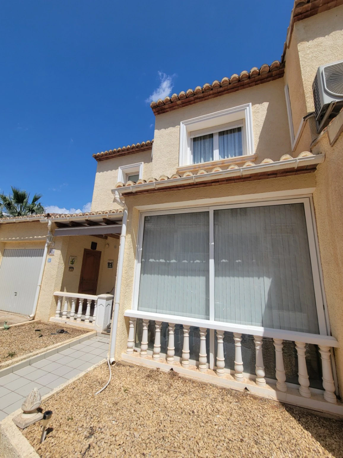 BONITO BUNGALOW SITUADO ENTRE CALPE Y BENISSA