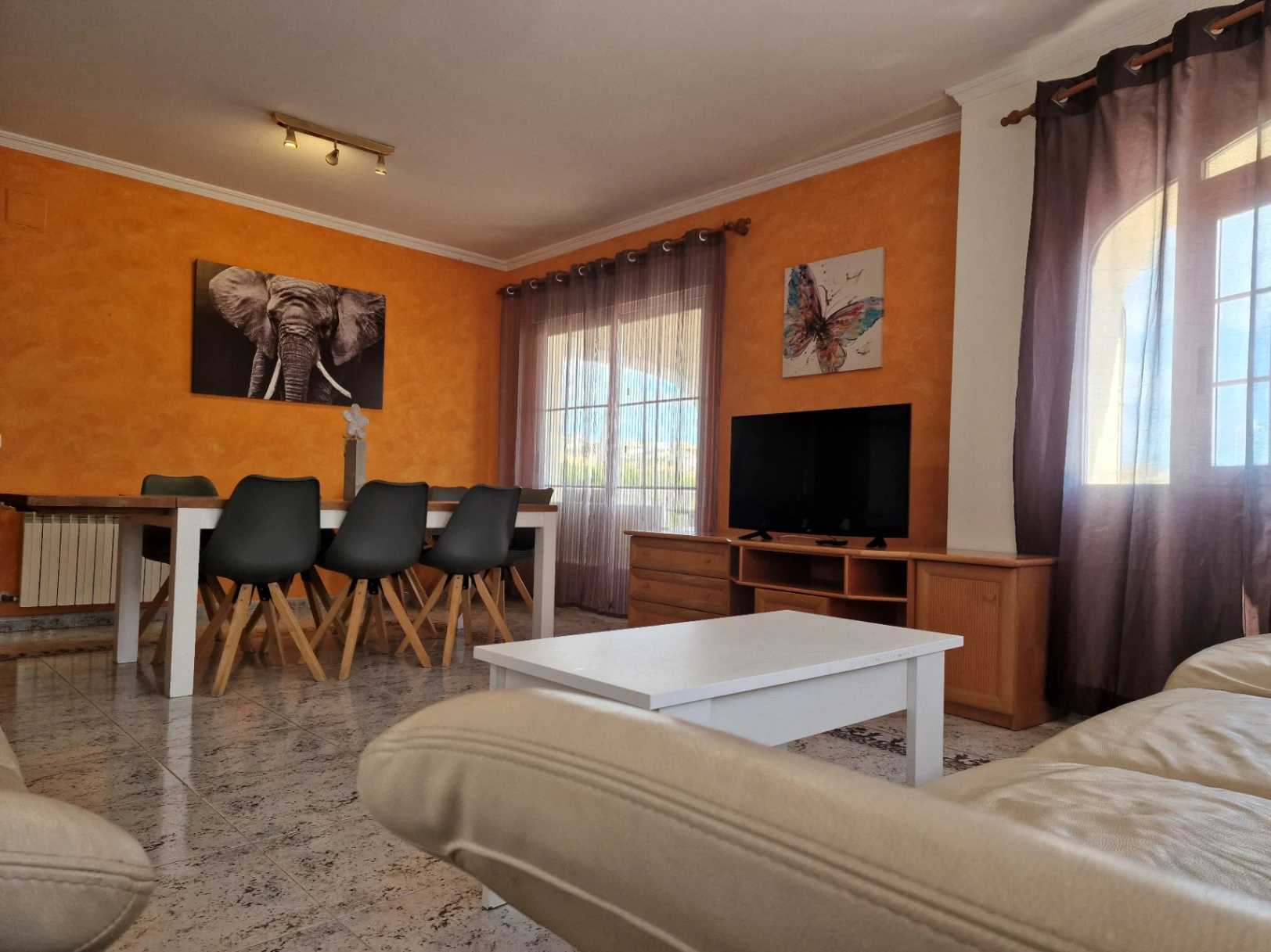 Chalet en venta de 5 habitaciones en Calpe, Alicante
