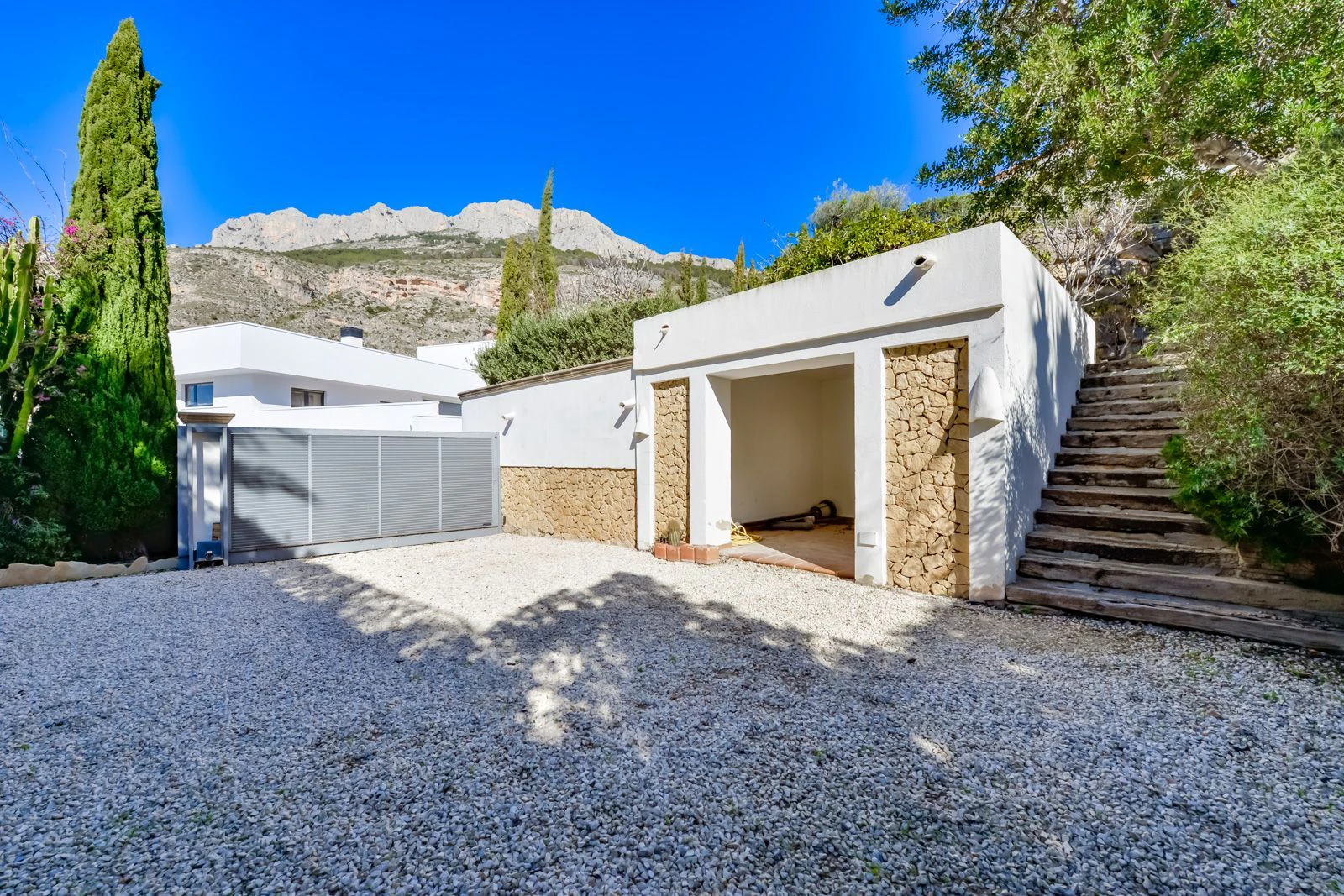 VILLA DE LUJO EN LA SIERRA DE ALTEA