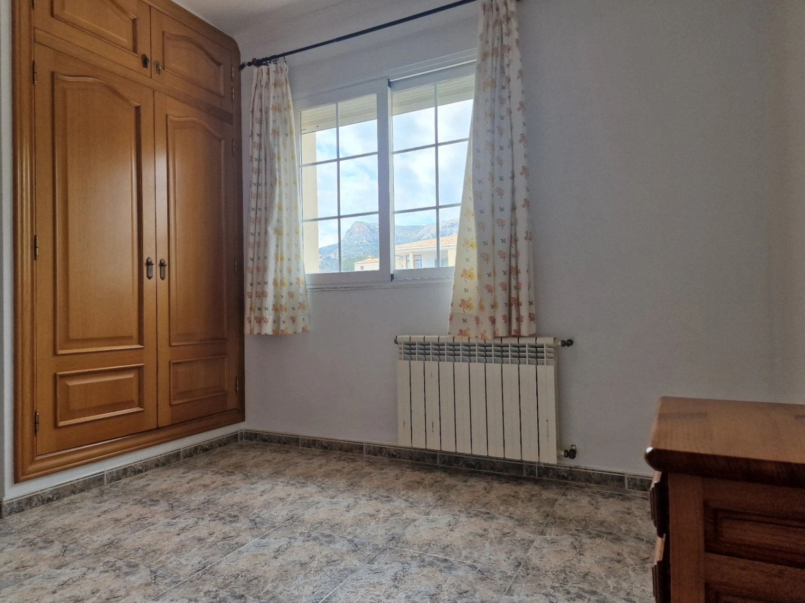 Chalet en venta de 5 habitaciones en Calpe, Alicante
