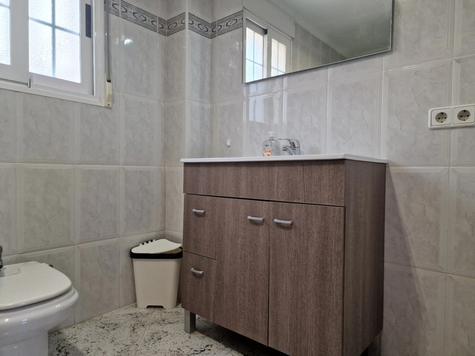 Chalet en venta de 5 habitaciones en Calpe, Alicante
