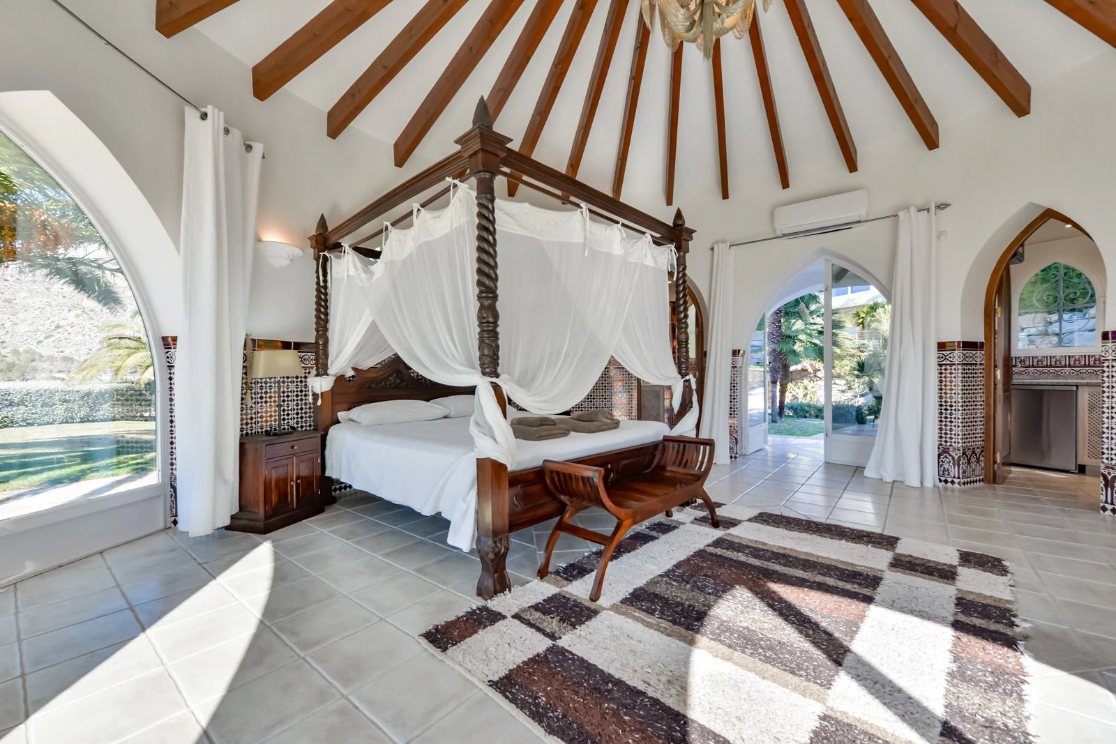 VILLA DE LUJO EN LA SIERRA DE ALTEA