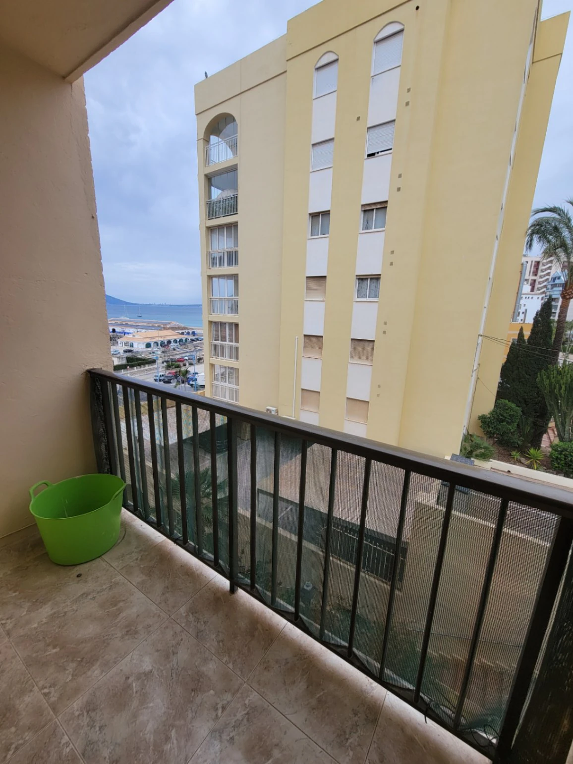 BONITO APARTAMENTO RENOVADO EN EL PUERTO