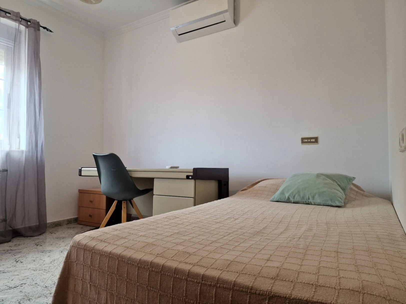 Chalet en venta de 5 habitaciones en Calpe, Alicante