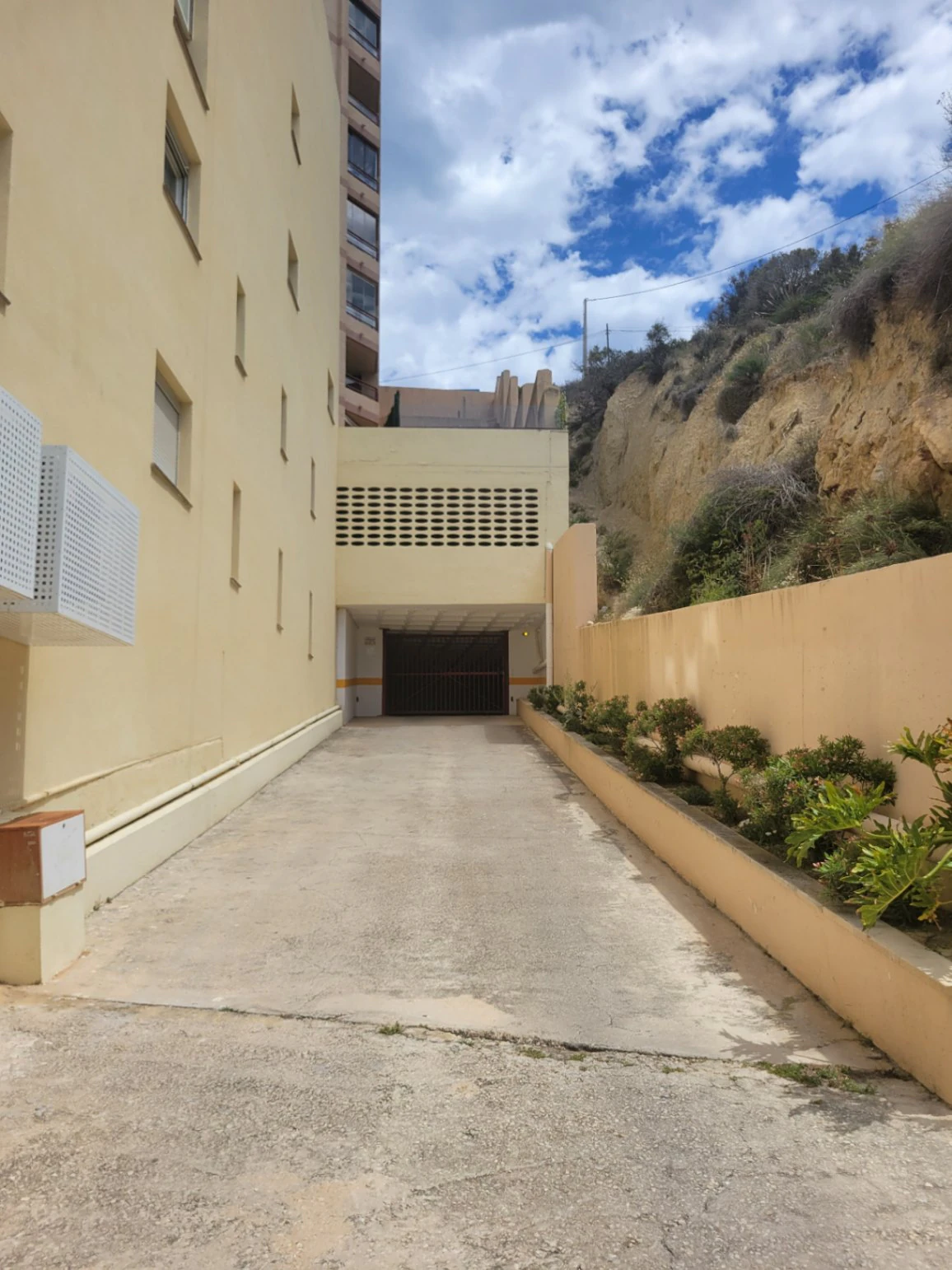 PRECIOSO ATICO EN PRIMERA LINEA EN CALPE