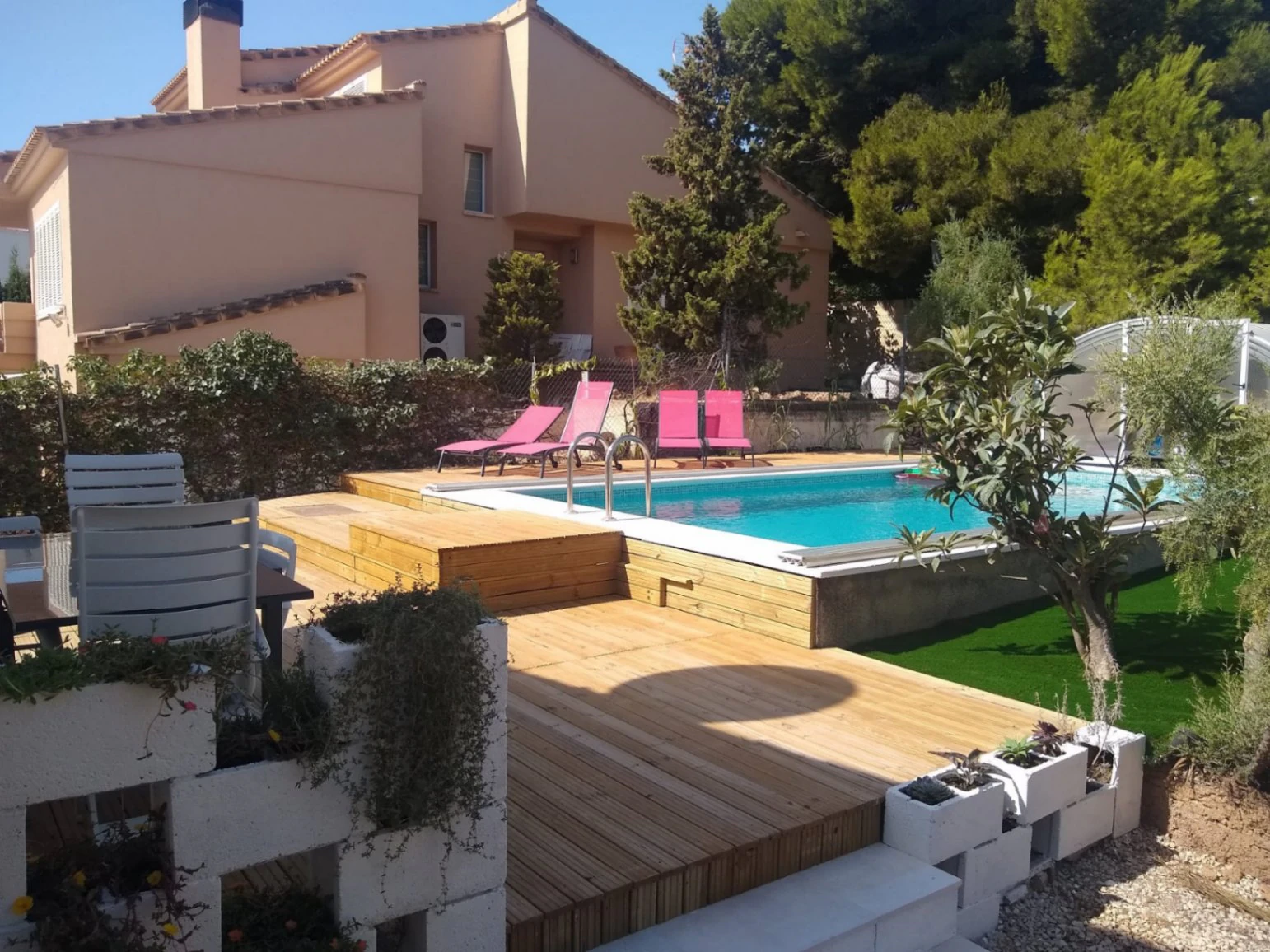CHALET CON MUY BUENA UBICACION EN CALPE - 5