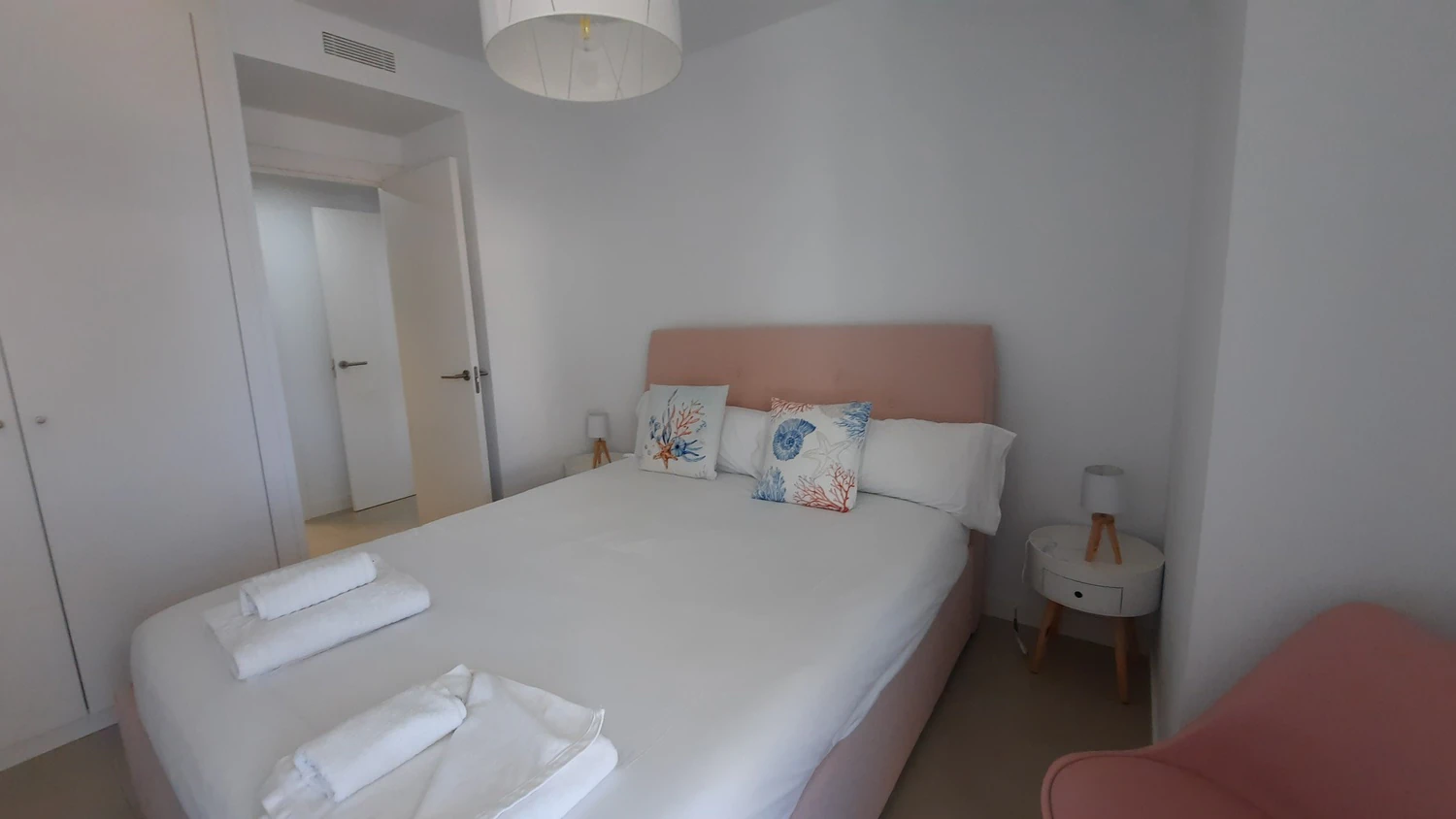 BONITO ATICO DE CONSTRUCCION RECIENTE  EN CALPE
