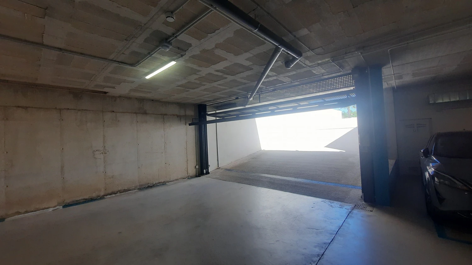 BONITO ATICO DE CONSTRUCCION RECIENTE  EN CALPE